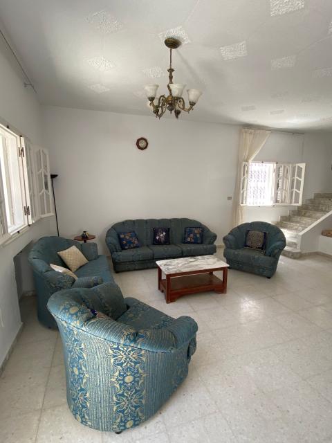 Villa in Korba